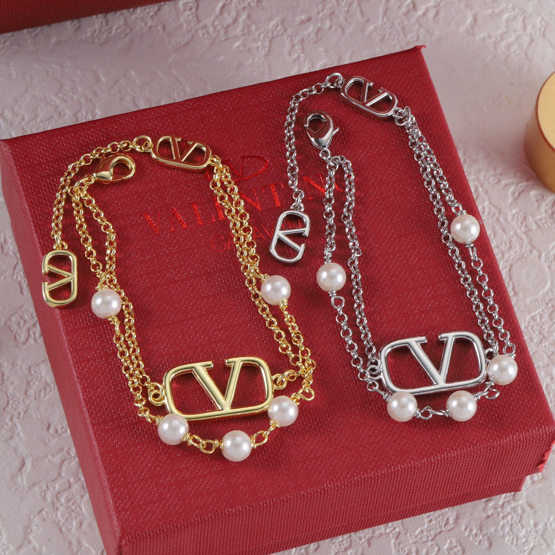 Valentino Pearl Bracelet