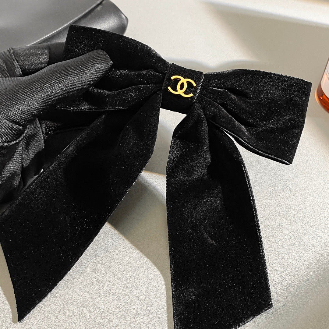 Chanel Bowknot Hair Clip