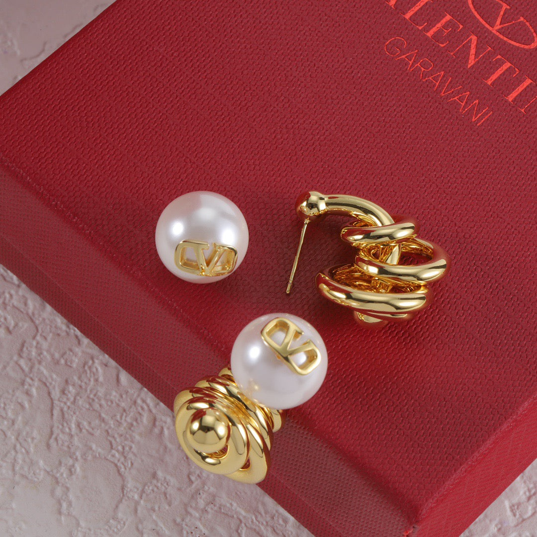 Valentino Pearl Earrings