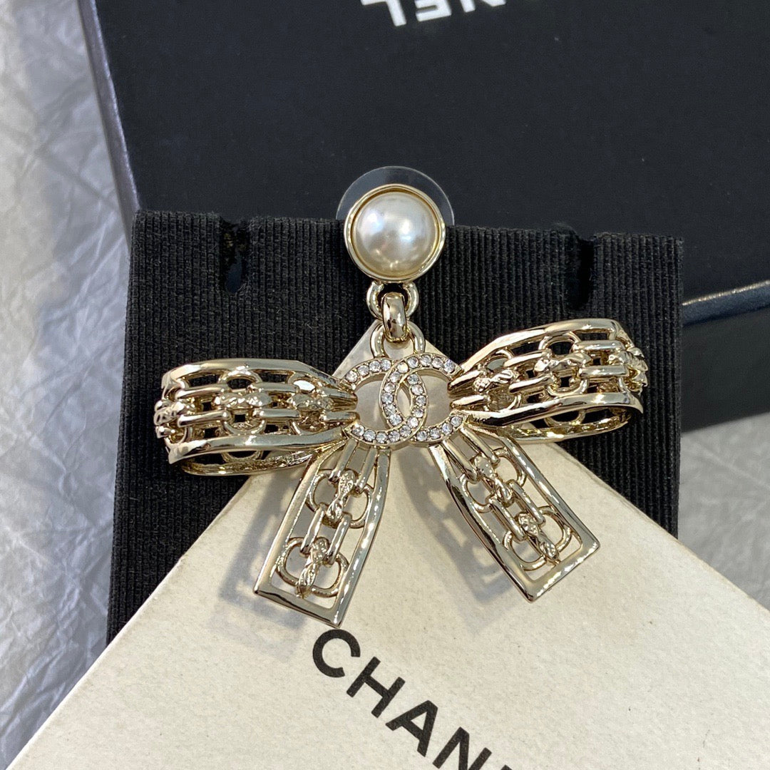 Chanel Gold Bowknot Earrings