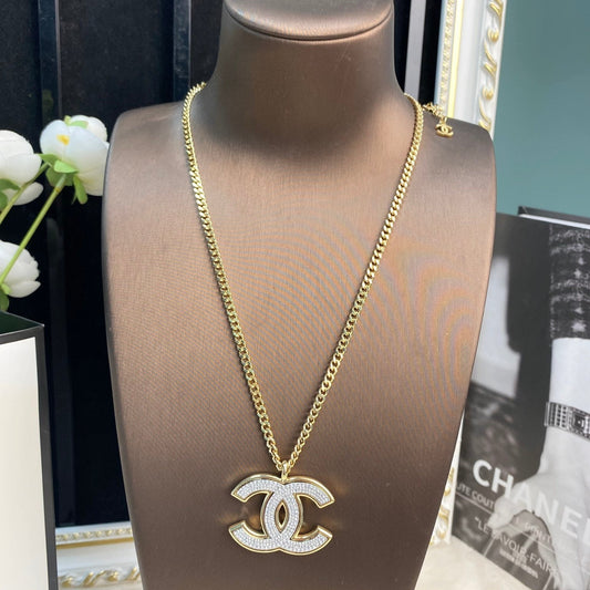 Chanel Diamond Gold Necklace