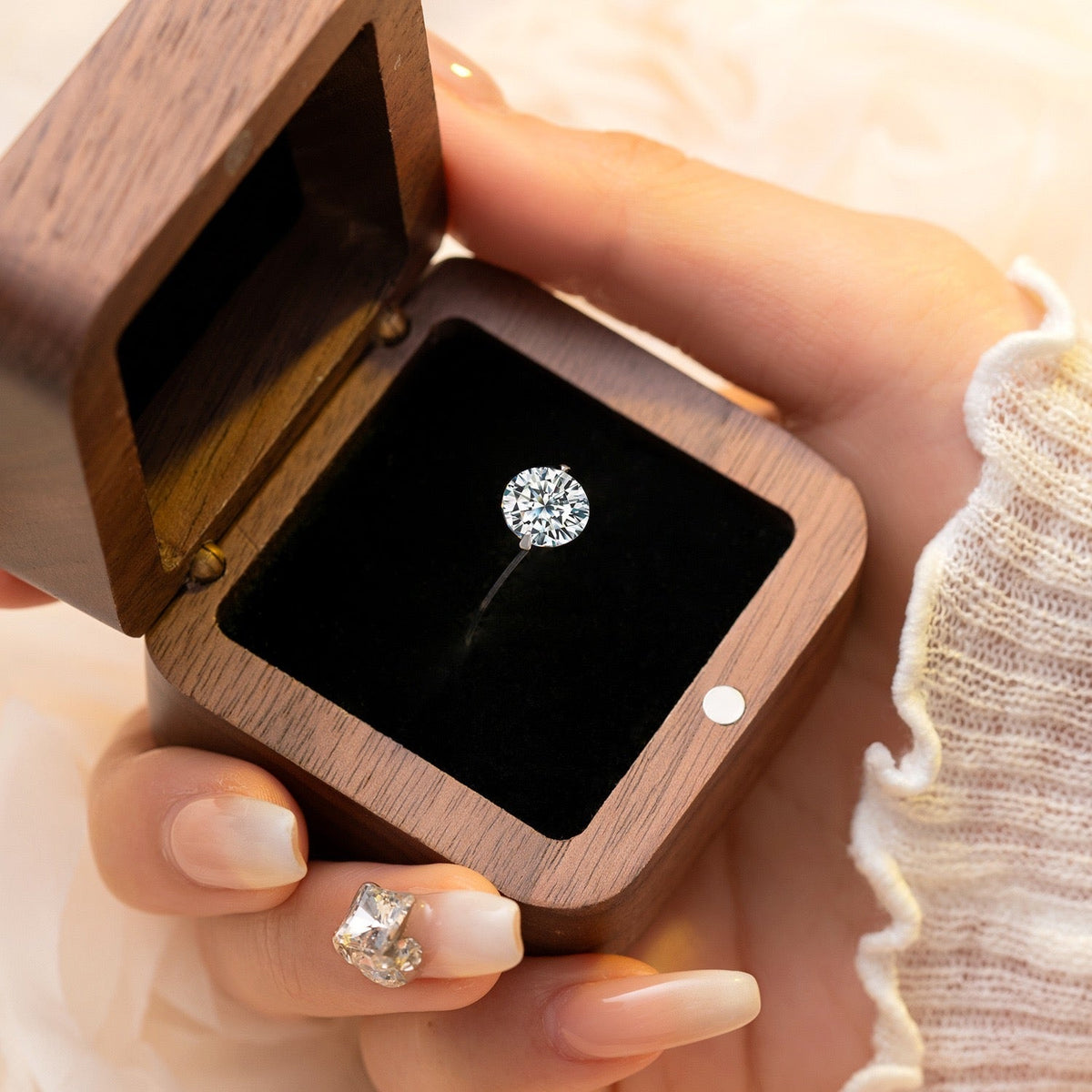 1 Carat 2 Carats Mermaid Tear Moissanite Ring